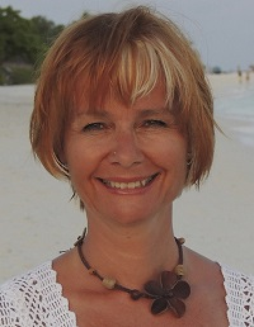 Lynne Roberts