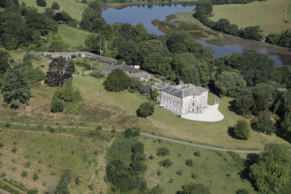 Sharpham House beginners retreats