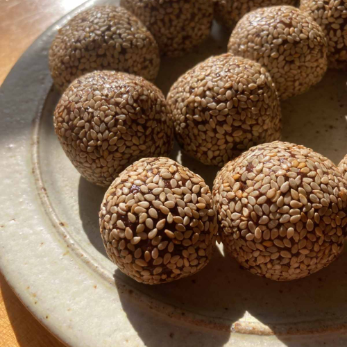 Tahini cacao balls - gluten-free & vegan and made in Sharpham House's kitchens