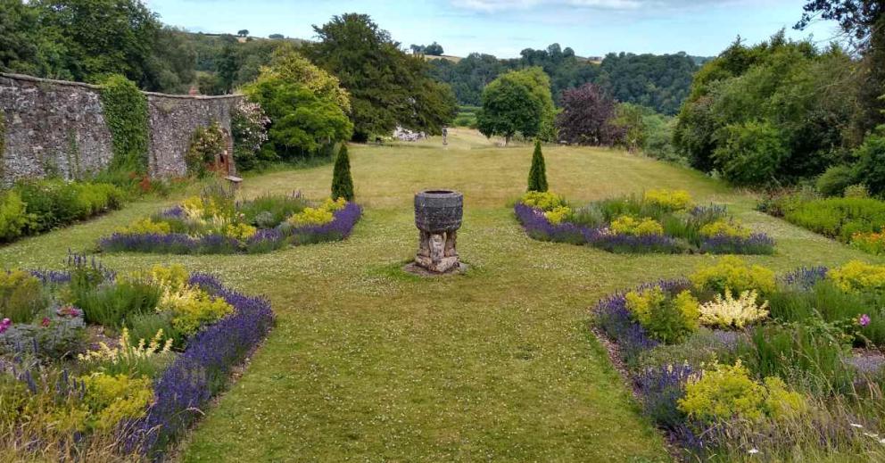 The Percy Cane tea-garden in July 2022